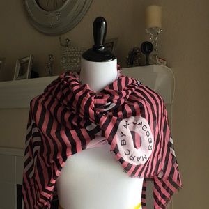 Marc Jacobs scarf